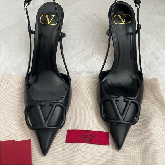 Valentino Black VLOGO SIGNATURE CALFSKIN SLINGBACK PUMP 80 MM / 3.15 IN- Size 40 - Picture 9 of 12